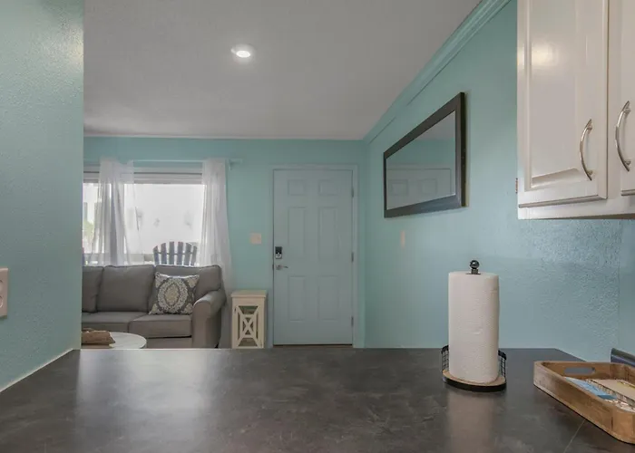 Summer House West B101 By Collection * Gulf Shores