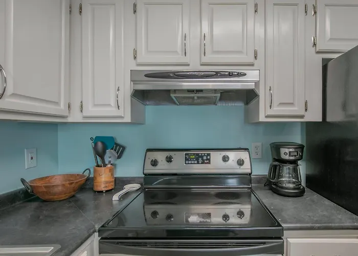 Summer House West B101 By Collection * Gulf Shores